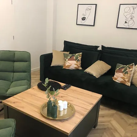 Frezja 아파트 Gryfów Śląski